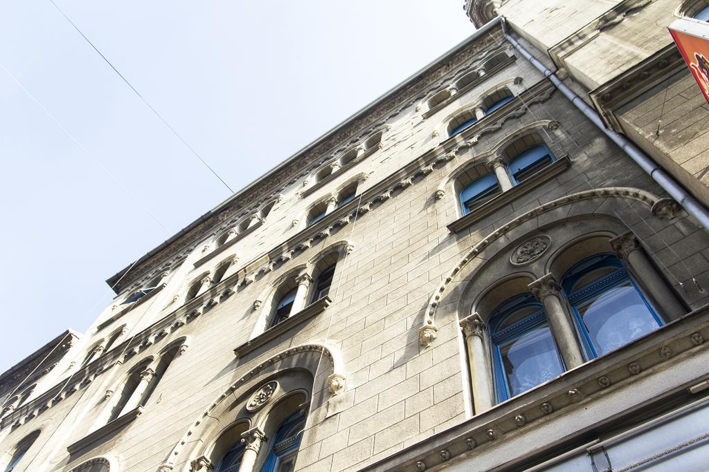 New Modern Homes Rakoczi 57 Budapest Kültér fotó